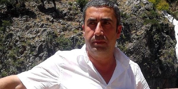 Kayseri'de otomobille kamyonet çarpıştı: 3 ölü, 2 yaralı