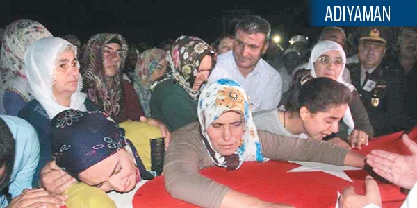 Kürt şehitler Kürtçe ağıtlarla uğurlandılar