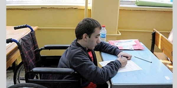 Mersin'de engelli ve hamile personele sıcak tatili