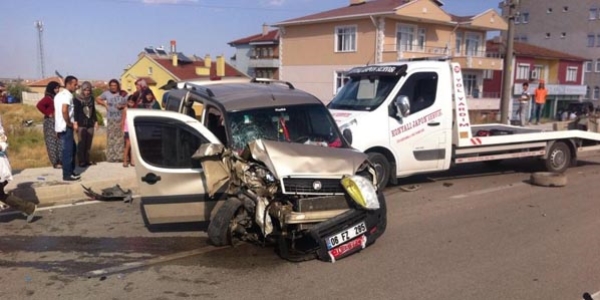 Konya'da trafik kazas�: 9 yaral�