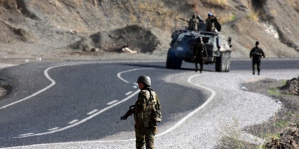 PKK, Uludere'de eş zamanlı 3 ayrı noktaya saldırdı