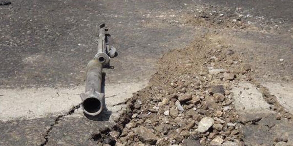 PKK'dan polis araçlarına roketatarlı saldırı