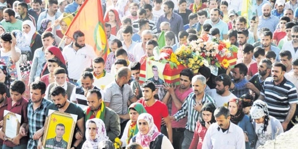 Devlet ile cenaze yakınları karşı karşıya getirilmek isteniyor