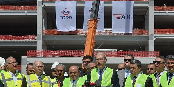 'Yeni Ankara YHT Garı'nda yüzde 54 ilerleme sağlandı'