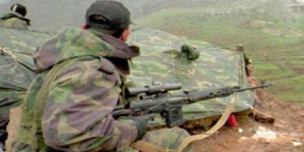 Diyarbakır'da çatışma: 1 asker şehit, 4 yaralı