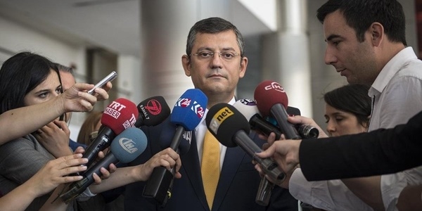 CHP'li zel: Koalisyonun olup olmayaca yarn belli olacak