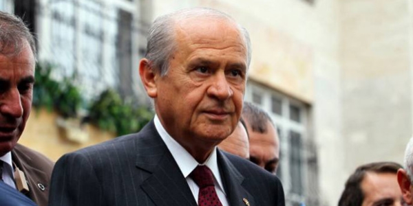 Bahçeli: CHP ile koalisyon cuma günü kurulmalı