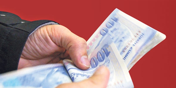 T�ketici kredisini geri �deyemiyor