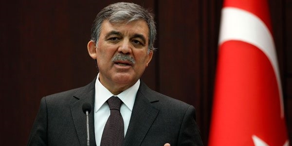 Gül'den Ak Parti'ye kutlama mesajı