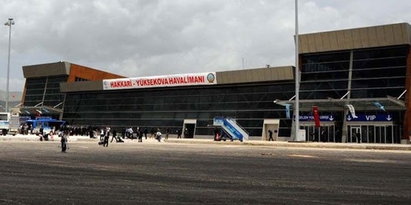 Hakkari'ye 10 gündür uçulamıyor