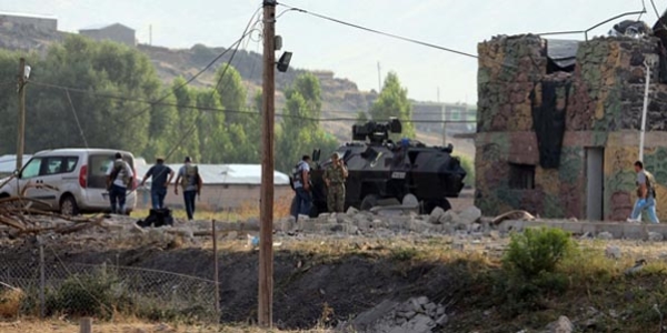 Iğdır'da karakola düzenlenen saldırıda 2 asker yaralandı