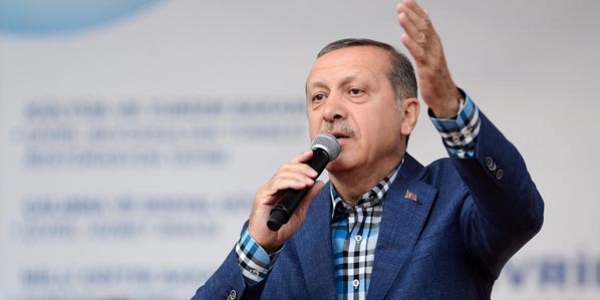 Erdoğan: İnlerini girip bunları da alıp geleceğiz