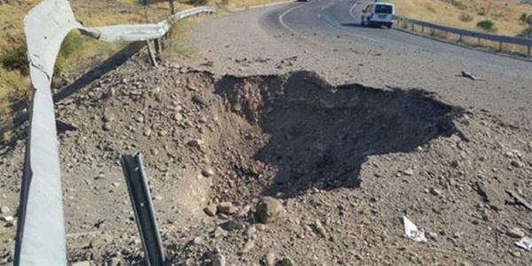 Askeri geçişi sırasında patlama