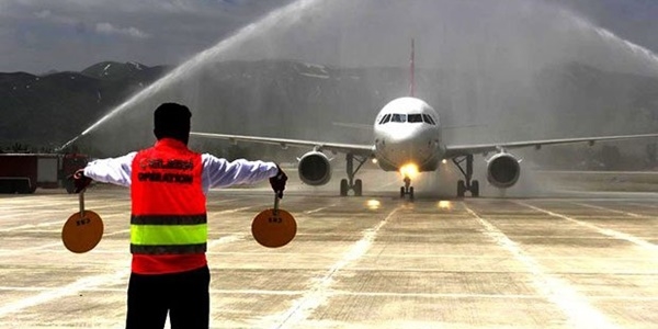 Selahaddin Eyyubi Havaliman'nda 15 gndr hizmet verilemiyor