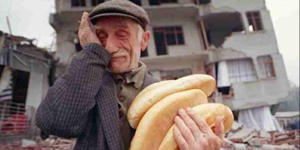 17 Ağustos depreminin üzerinden 16 yıl geçti
