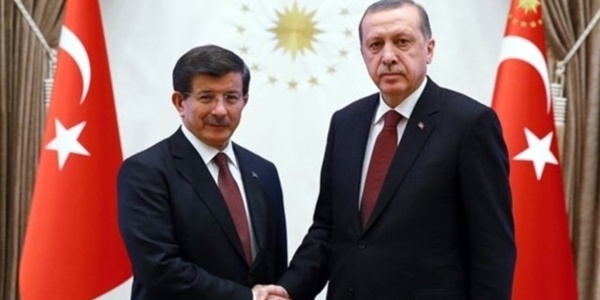 Davutoğlu görevi iade için Saray'a gidiyor