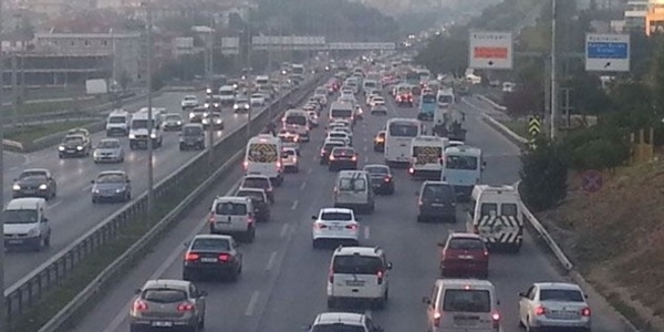 TEM'deki çalışma trafiği 2 şerite düşürecek