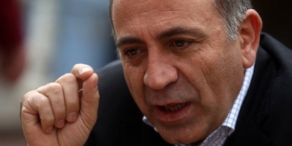 Tekin: Bedelli yapanların askerliğini iptal edeceğiz