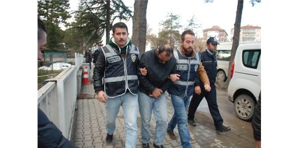 Mersin'de, 4 terör örgütü üyesi tutuklandı