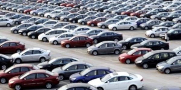 Akaryakt 'koklayan' aralar