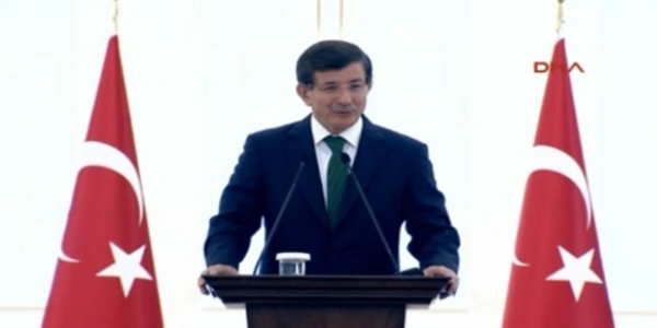 Davutoğlu: Türkiye kimsenin ırki malı değildir