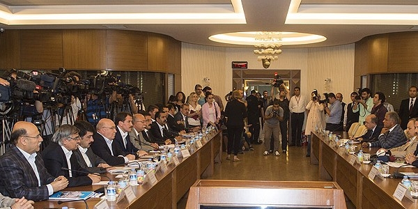 Koncuk ve Özgen'den toplu sözleşme açıklaması