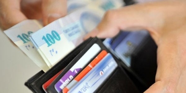 Kamuda en yüksek ücreti kimler alıyor?