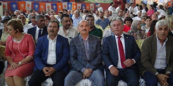 Müezzinoğlu: Kaosun nedeni başkanlık sisteminin olmaması