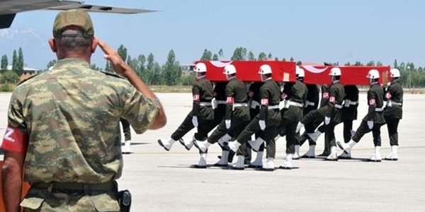 Şehit askerler memleketlerine gönderildi