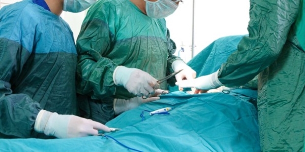 Karabk'te ameliyat sonras lm iddias