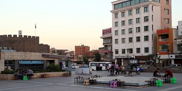 Ter�r G�neydo�u'da sosyal ya�ama darbe vurdu