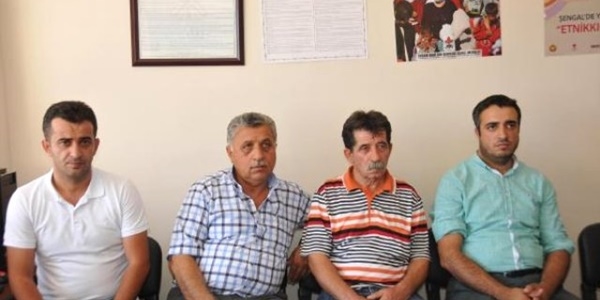 Gümrük memurlarının serbest bırakılmasını istediler