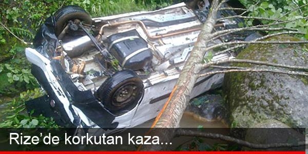 Rize'de hasta taşıyan ambulans devrildi