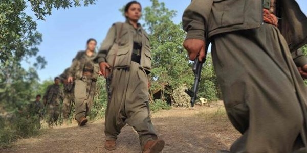 Teslim olan PKK'lılar hava operasyonlarını anlattı