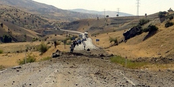Van'da uzaktan kumandayla mayın saldırısı
