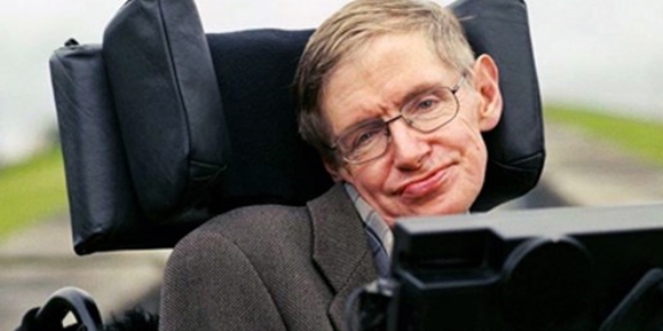 Stephen Hawking, kara delikler ile ilgili yeni teorisini açıkladı