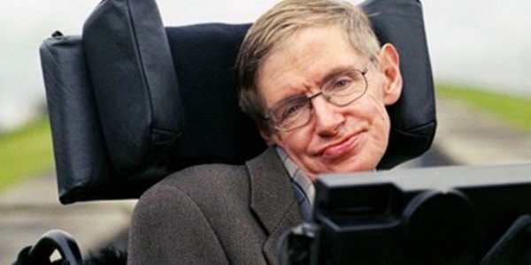 Stephen Hawking, kara delikler ile ilgili yeni teorisini aklad