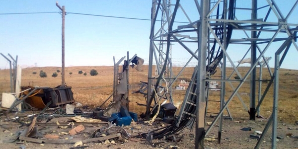 Elazığ'da PKK'lılar roketle saldırdı