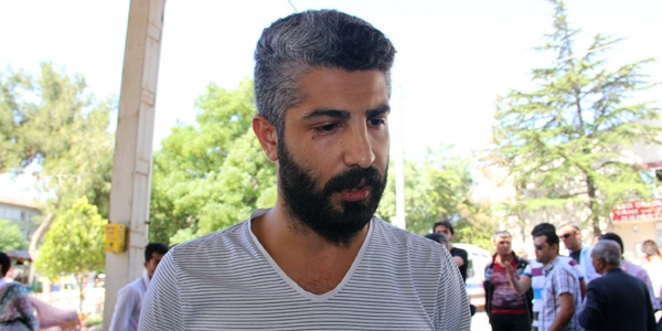 Bu defa sağlık çalışanı doktoru darp etti
