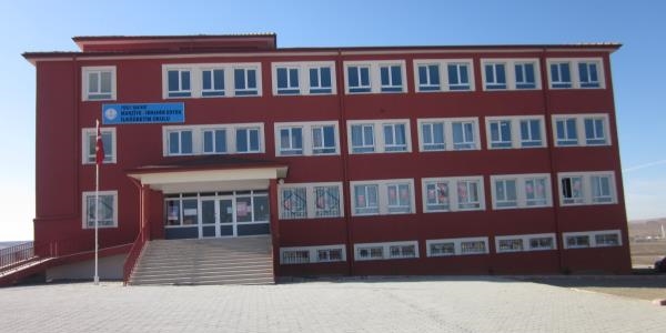 Hayırsever çiftten eğitime destek