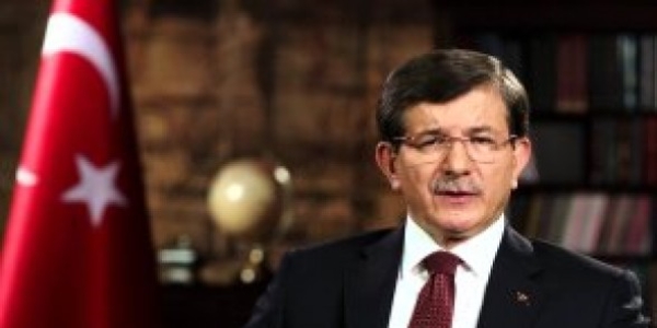 Davuto�lu: T�rke� AK Parti'ye ge�mek i�in Evet demedi