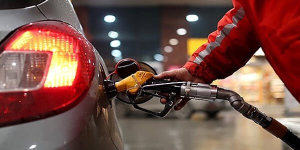 Akaryakıt indirimi mercek altında