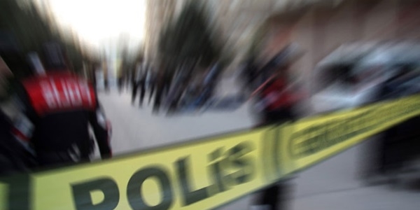 Polise roketatarlı ve uzun namlulu silahlarla saldırı