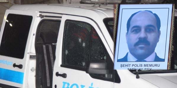 Şehit polis memuru'nun Hatay'daki evinde yas var