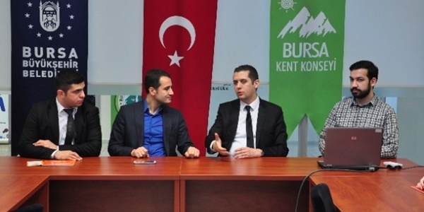 İBB Gençlik Meclisi, geleceğin yazılımcılarını yetiştirecek
