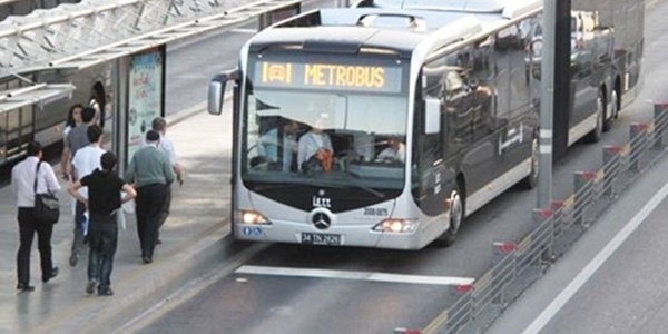 Haliç Köprüsü metrobüs yolundaki bakım yarın sona erecek