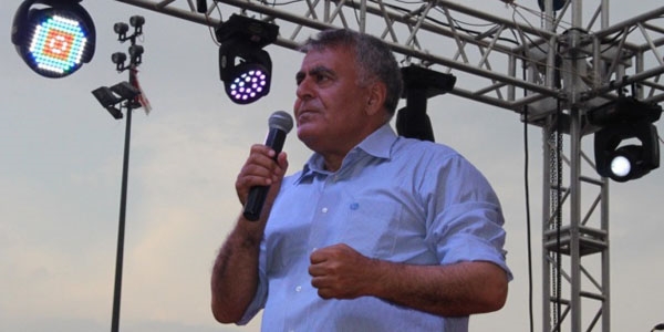 Bakan Doan, Davutolu ile ne konutu?