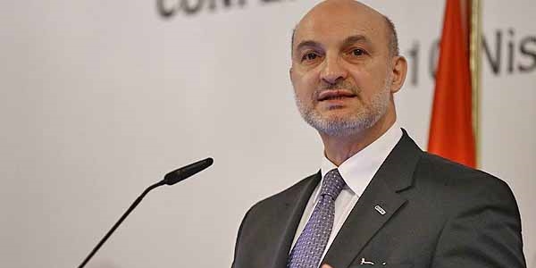 'Faizleri artırmakla dolarda düşüş sağlanmaz'