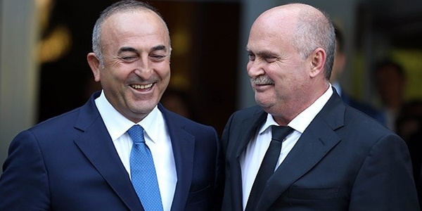 Mevl�t �avu�o�lu g�revi Sinirlio�lu'na devretti