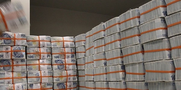 Hazine 13,9 milyar lira iç borçlanmaya gidecek